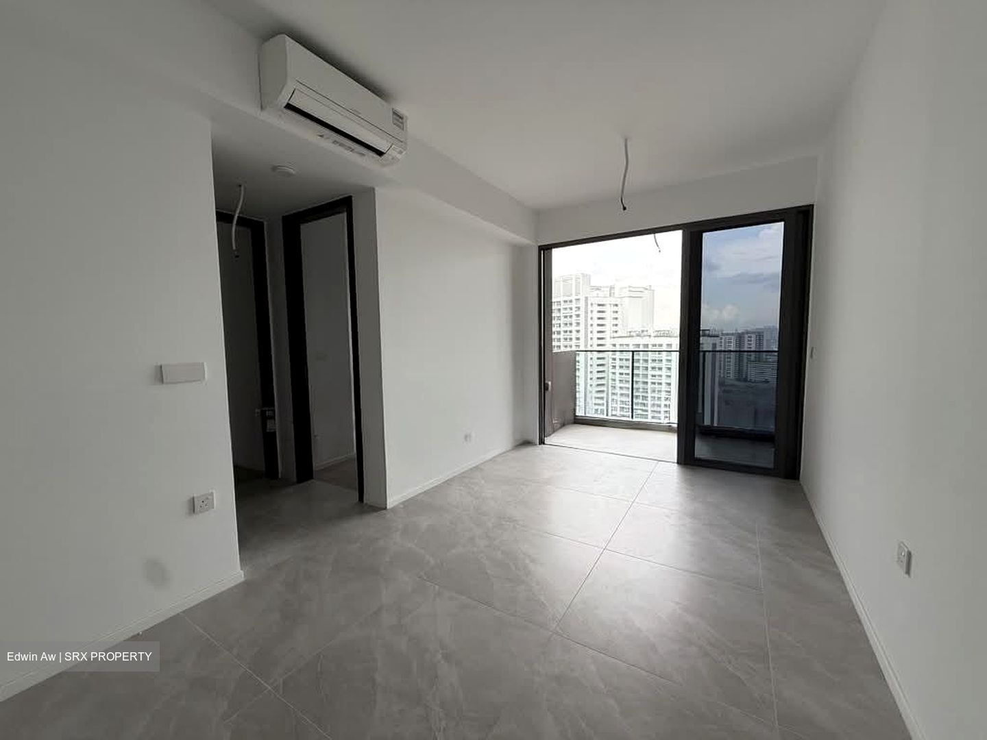 Amo Residence (D20), Apartment #558446521